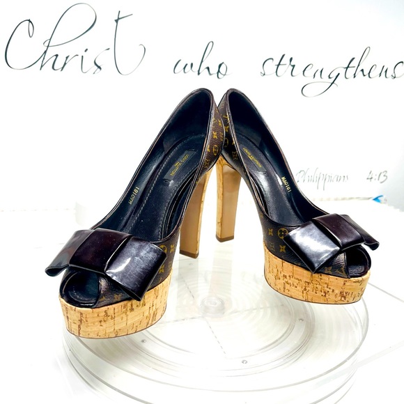 LOUIS VUITTON Rivoli heels - Picture 4 of 13